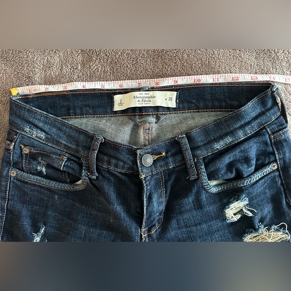 Women’s Abercrombie Jeans 2 W26 Perfect Stretch - Picture 6 of 8
